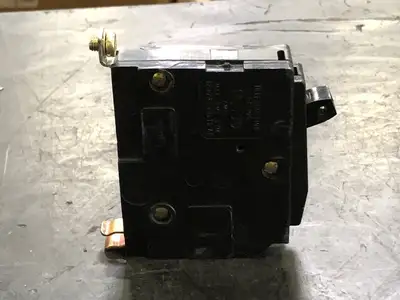 USED SQUARE D QOB130