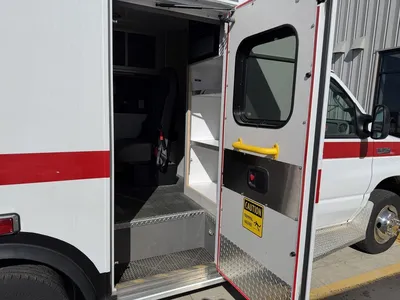 Used 2022 FORD MEDIX AMBULANCE Misc Trucks Minnesota US | Carco Truck & Equipment #1514044