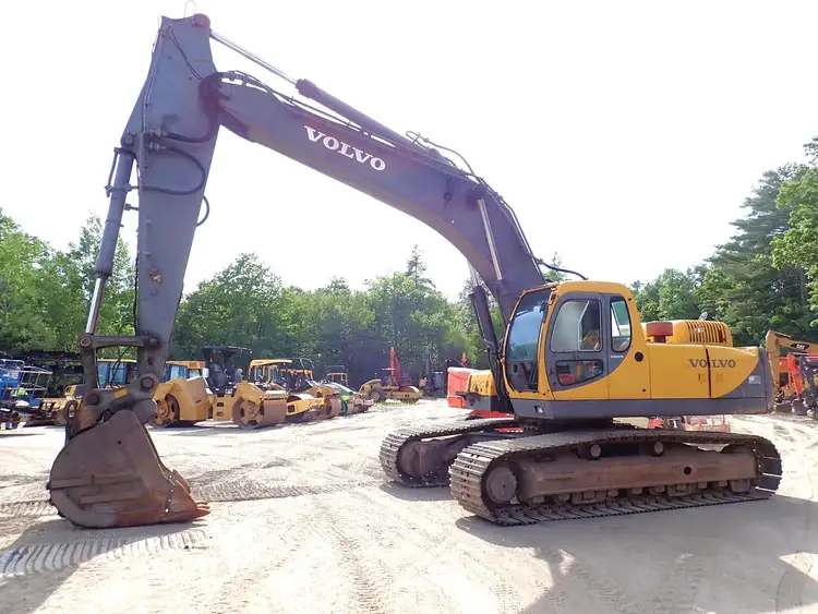 Used 2001 VOLVO EC360 LC Crawler Excavators Massachusetts US | Brookside Equipment Sales #1422167