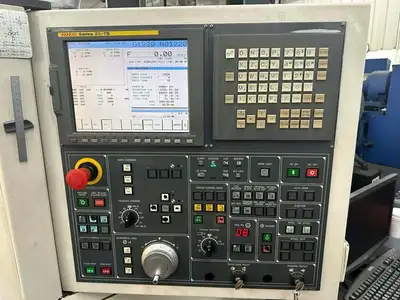 2004 DOOSAN PUMA 240L CNC Lathes | Toolquip, Inc. (5)
