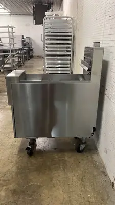 Used Pitco Used Pitco SSPG14 Solstice Supreme 12 Gallon NG Pasta Cooker Rethermalizer - RL - 2 Gas Cooking Equipment Illinois US | Falcon Restaurant Supply #1373577