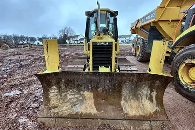 Used 2005 CATERPILLAR D5G XL Bulldozers Pennsylvania US | Proxy Equipment #1378128
