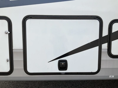Used 2023 FOX MOUNTAIN 235RLS Campers, Caravans, Motorhomes Michigan US | Miedema Asset Management Group #1372976