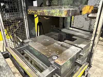 120 TON CLEARING-NIAGARA (NEW 1999) MODEL #E-110 OBS GAP FRAME PRESS, 6" STROKE: STOCK #20010