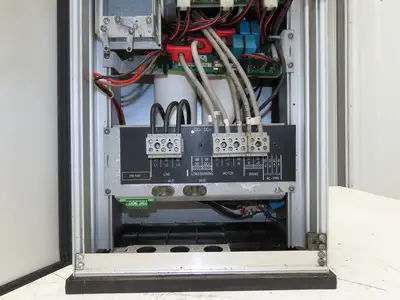 Danfoss PT5C54SBR0DLF00A00 175Z4121 VLT5022 Variable Speed Drive 15kW 20HP