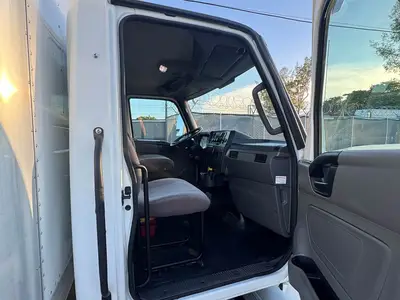 Used 2020 INTERNATIONAL MV607 Box trucks Florida US | Truck and Van Outlet #1509153