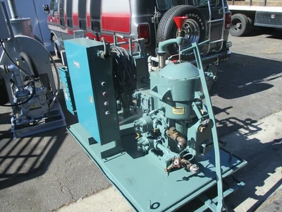 USED DELAVAL 65-25P
