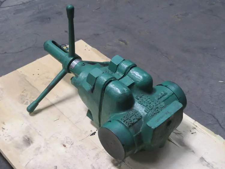 Used CAMERON J007421-2522110 Pump & Valve Parts Texas US | Aucto #1308470