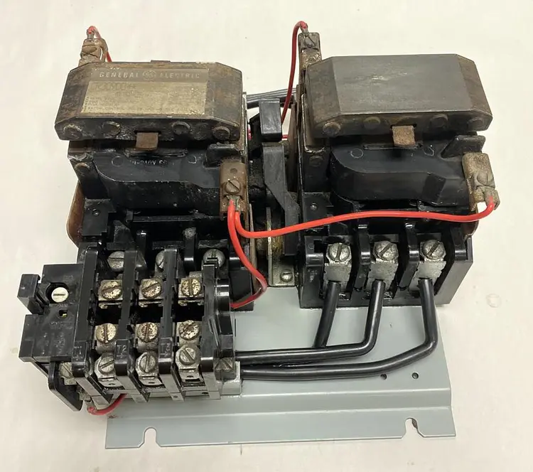 New | in-Stock GE CR309D0 Starters | Surplus Asset Holdings #1204456