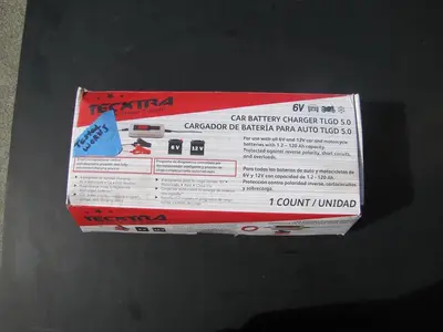 Unidex 250 lbs Electric Material Lift 31" Height 24" x 24" Platform 12V Battery