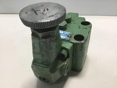 USED VICKERS XG033F21