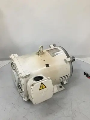 USED MITSUBISHI SB-JR 25 HP