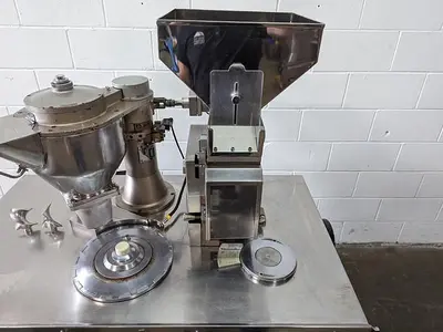 USED 1998 P+AM PHARMACEUTICAL & ALLIED MACHINERY SA9