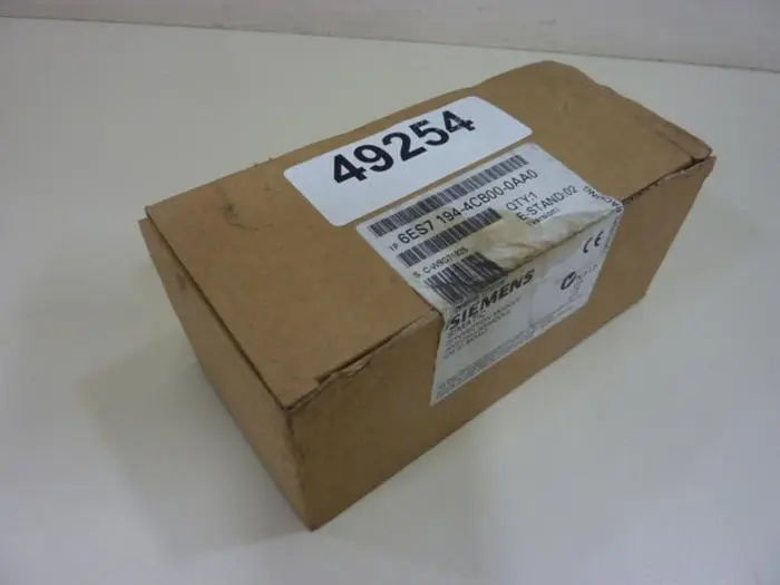 NEW SIEMENS 6ES7 194-4CB00-0AA0