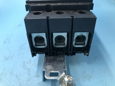 NEW SQUARE D JJA36250