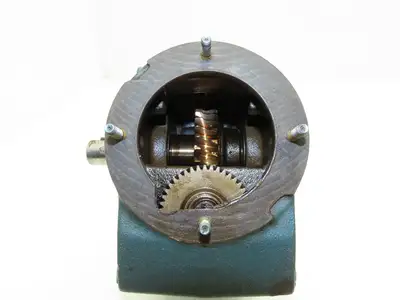 Sew Eurodrive S42D16DT80N4 Worm Gearbox 25.77 Reducer 16-80 Variable RPM LH