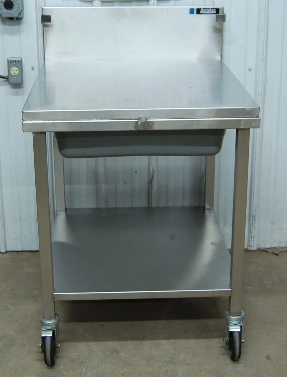 142-0739 Amtekco 29" Stainless Steel Mobile Breading Table