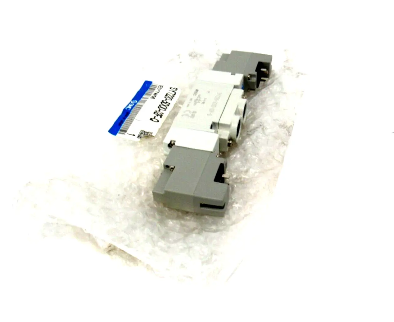 NEW SMC SY7220-5DOD-02F-Q SOLENOID VALVE SY72205DOD02FQ