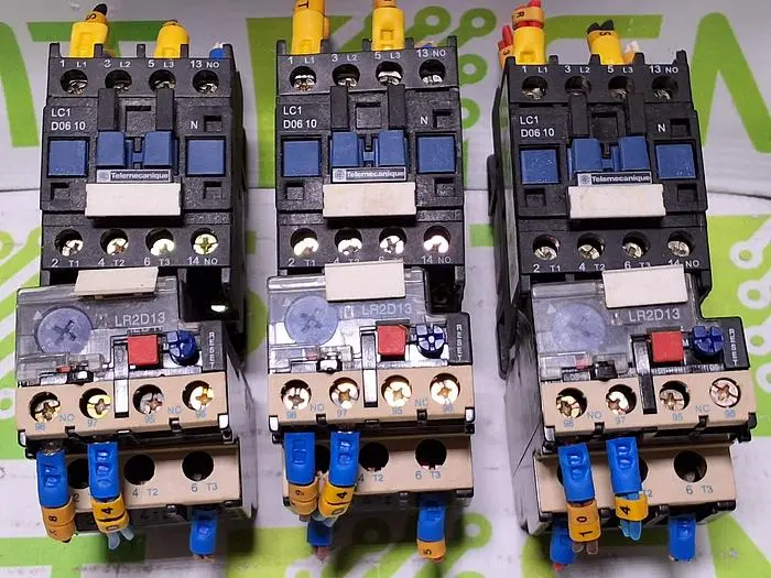 TELEMECANIQUE LC1 D06 10 CONTACTOR WITH LR2D13 ELECTRICAL COIL LR2 D1305 C