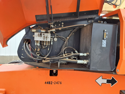 USED 2022 JLG 860SJ