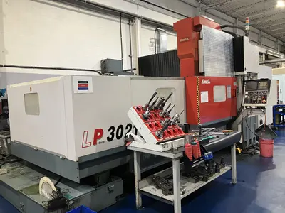 2005 AWEA LP 3021Z Vertical Machining Centers | USED CNC WAREHOUSE (1)