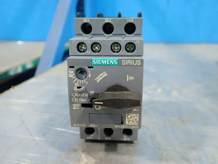 Used SIEMENS 3RV20111JA15 Circuit Breakers Ohio US | HGR 24 #907426