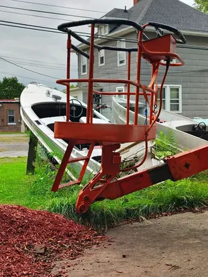 Used 1985 CALAVAR CONDOR 46N Telescopic Boom Lifts Michigan US | Proxy Equipment #1426064