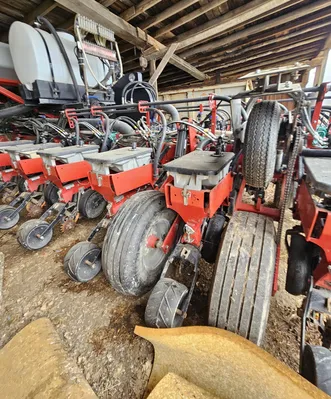 CASE IH 1250 Planters | Iron Listing (12)