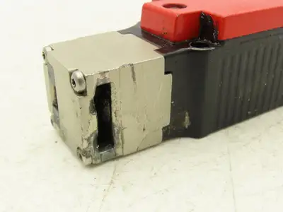 Used EUCHNER _UNKNOWN_ Relays & Switches Indiana US | Arrow Industrial #1408324