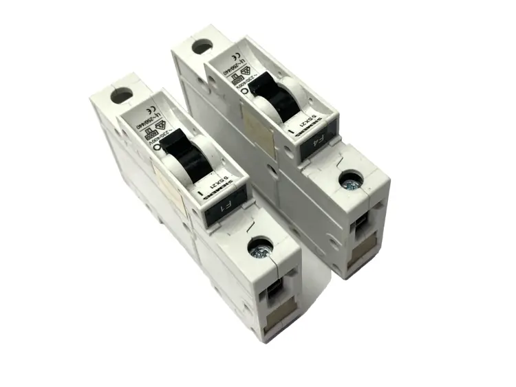 Used SIEMENS MINIATURE CIRCUIT BREAKER 277VAC LOT OF 2 Circuit Breakers Michigan US | Maverick Industrial Sales #1090434