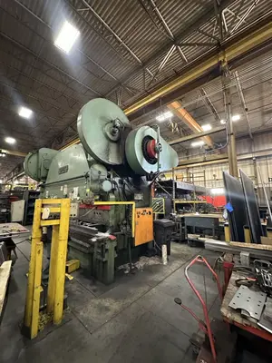 USED 1970 CINCINNATI 34 SERIES