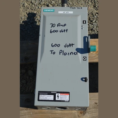 Siemens 100 Amp Fusible Disconnect