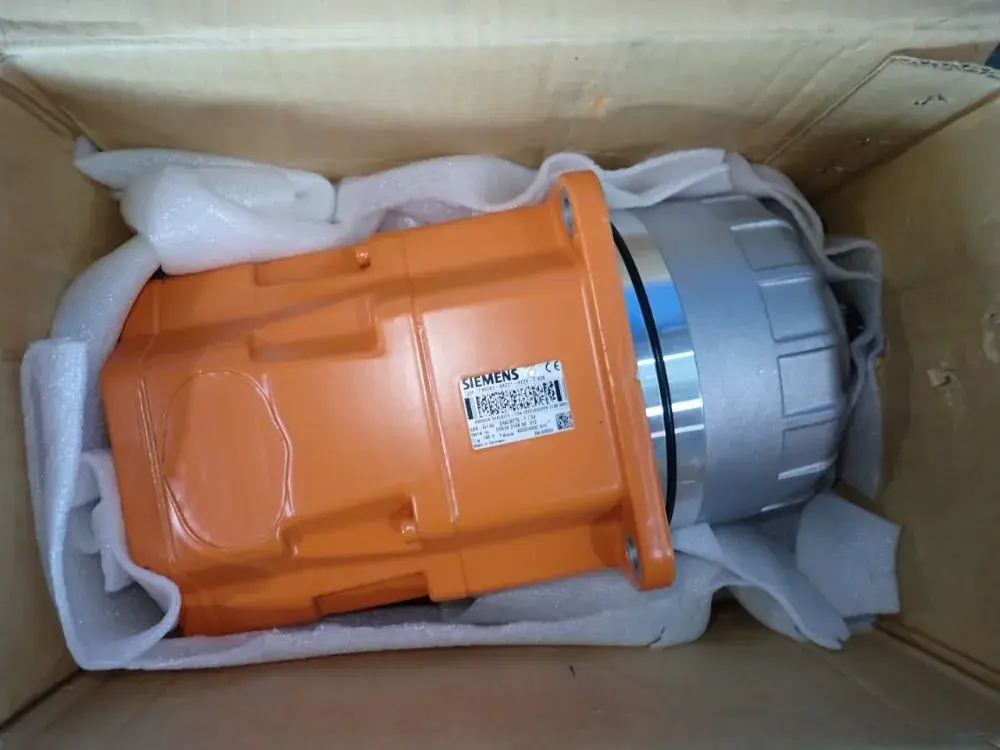 NEW SIEMENS 1FK60836AZ219ZZ9Z S26