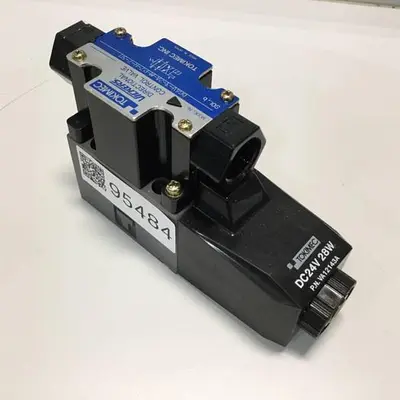 USED VICKERS DG4V32AMP7H750