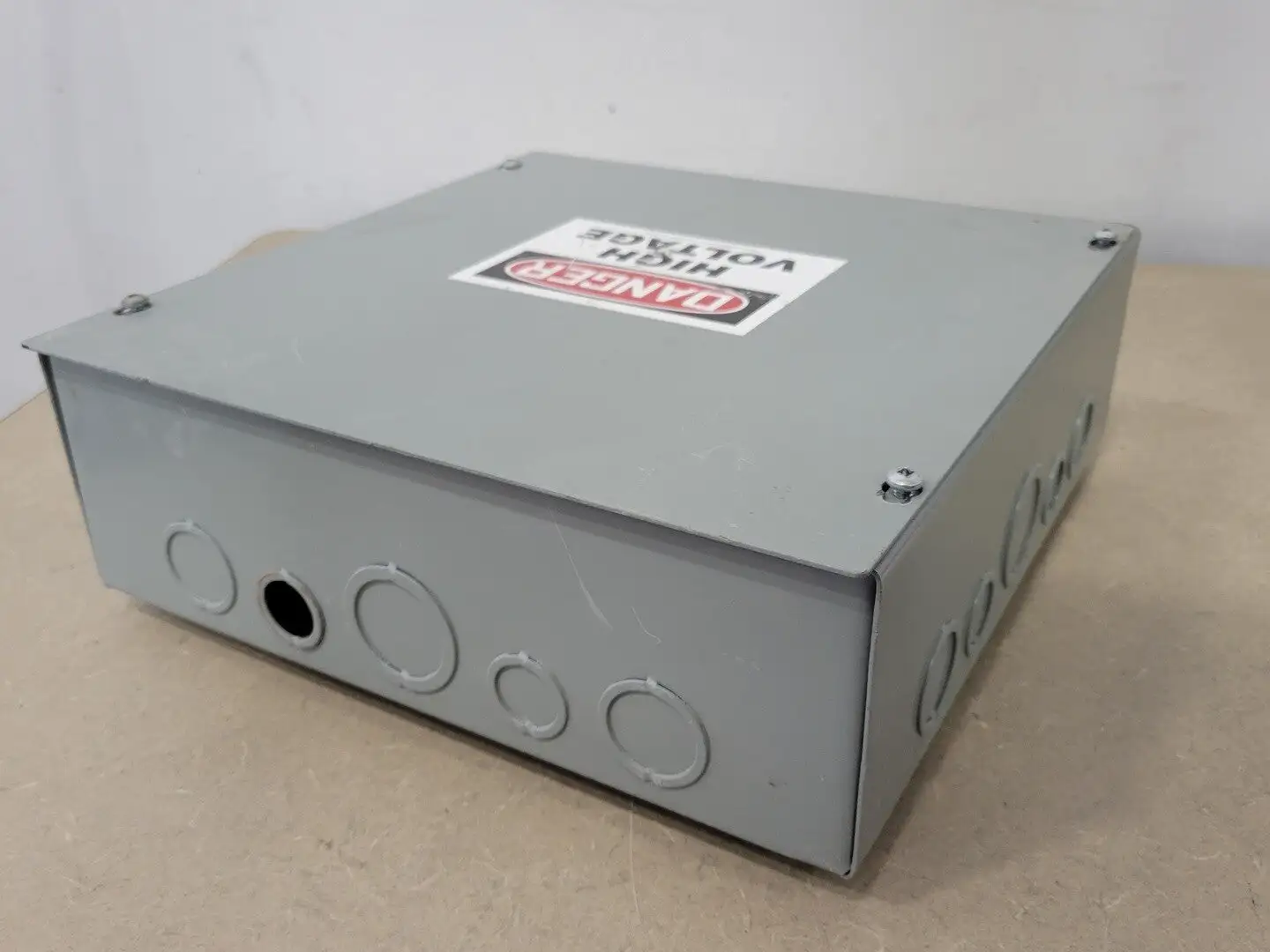 Screw Junction Box w/ Lugs 12"x12"x5"