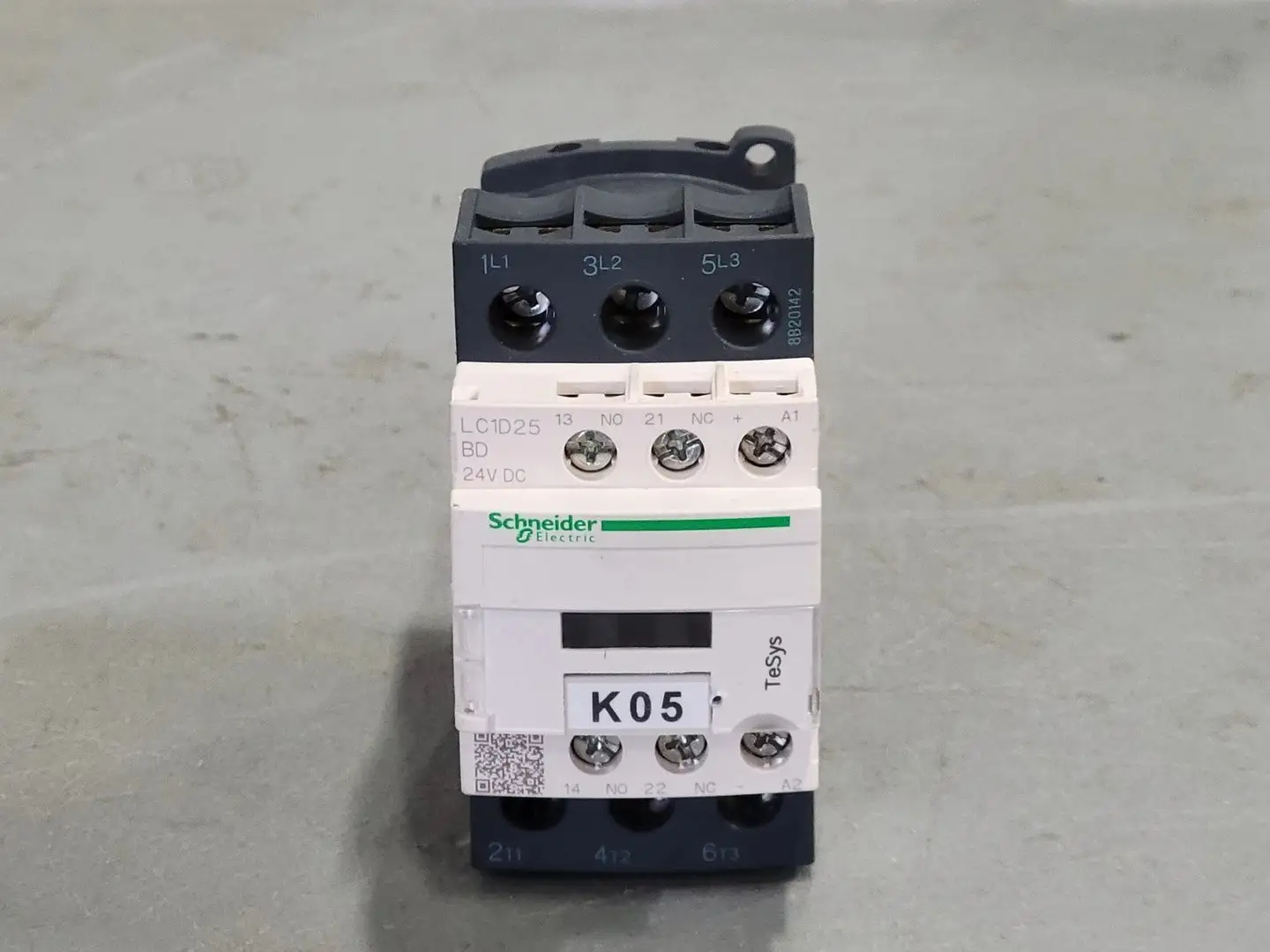 NEW SCHNEIDER ELECTRIC LC1D25BD