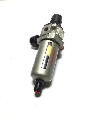 SMC AW40-N04D-Z Pneumatic Air Regulator Set Press 7-125PSI