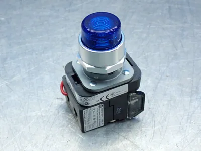 New | in-Stock ALLEN BRADLEY 800TCQTH2B Light Source Equipment Ohio US | HGR 24 #907539