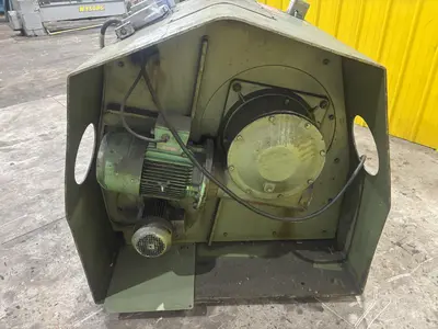 USED ROUNDO ....................... R-4YEAR NEW: ................... 1980