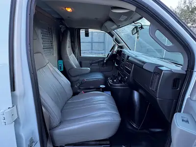 Used 2019 CHEVROLET EXPRESS Vans Florida US | Truck and Van Outlet #1509210