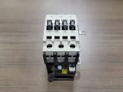 USED SIEMENS 3TF211-0A