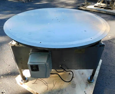 USED E PAK ACCUMULATOR TABLE 48" ACCUM TT