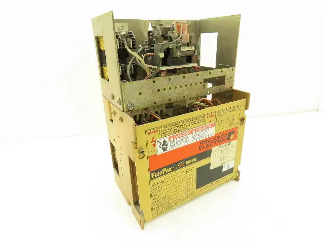 Reliance Electric 14C101 FlexPak Plus VS Drive 0.75Hp 115VAC In / 90VDC Out