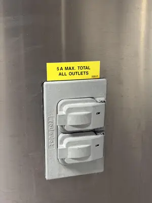 Used _UNKNOWN_ _UNKNOWN_ Biological Safety Cabinets Rhode Island US | Federal Equipment Company #1347621