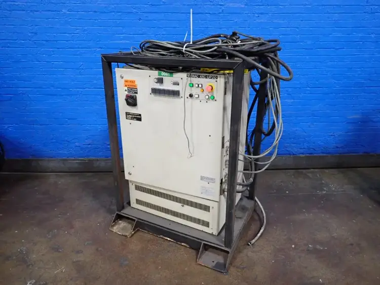 Used 2000 YASKAWA ELECTRIC CORPORATION YASNACXRCUP20 Robots Ohio US | HGR 24 #870805