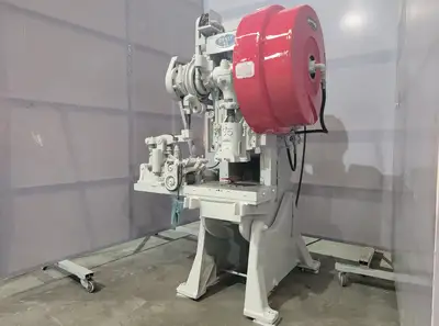 Danly Machine Specialties Punching Machine