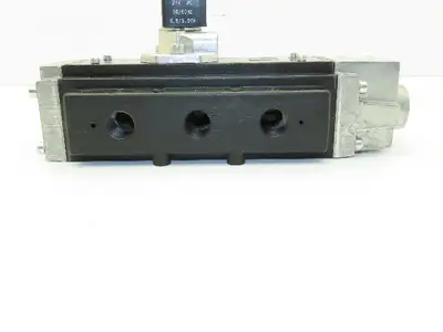 Aro J213SS-024-A Solenoid Spool Valve 5-Way 2 Pos 24V AC/DC 3/8" NPT