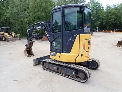 Used 2022 DEERE 30G Crawler Excavators - Mini Massachusetts US | Brookside Equipment Sales #1425681