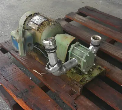 SPC9319  Pump 1.5" inlet positive displacement pump 2 hp, Stainless Steel