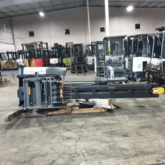 Used 2021 CROWN RM6025-45 Reach Trucks | Russell Equipment #724134